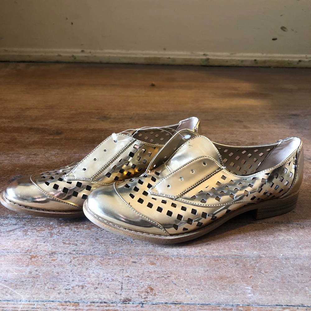 Sam & Libby Gold Loafers